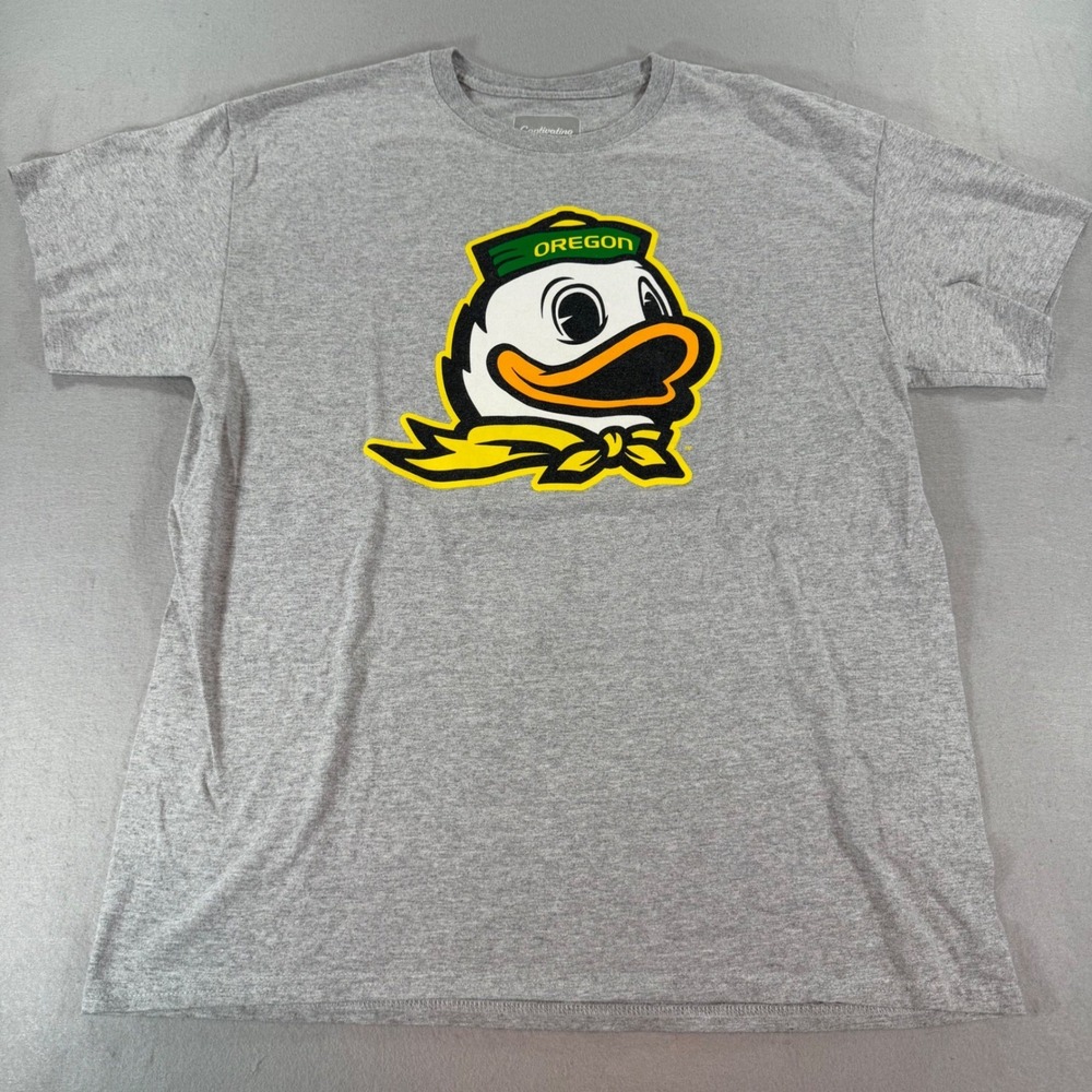 Captivating Oregon Ducks Large Gray‎ Graphic T-Shirt NCAA College Mascot Tee